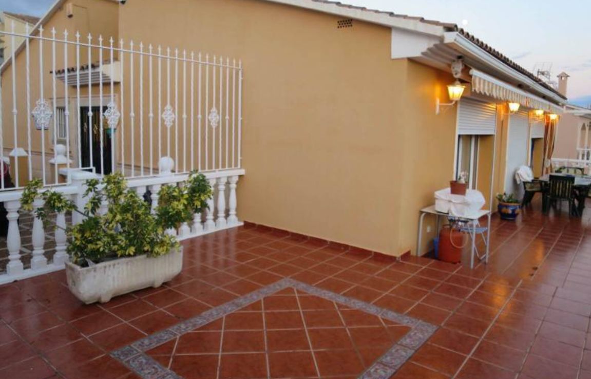 Magnífica villa en La Nucía (Alicante)