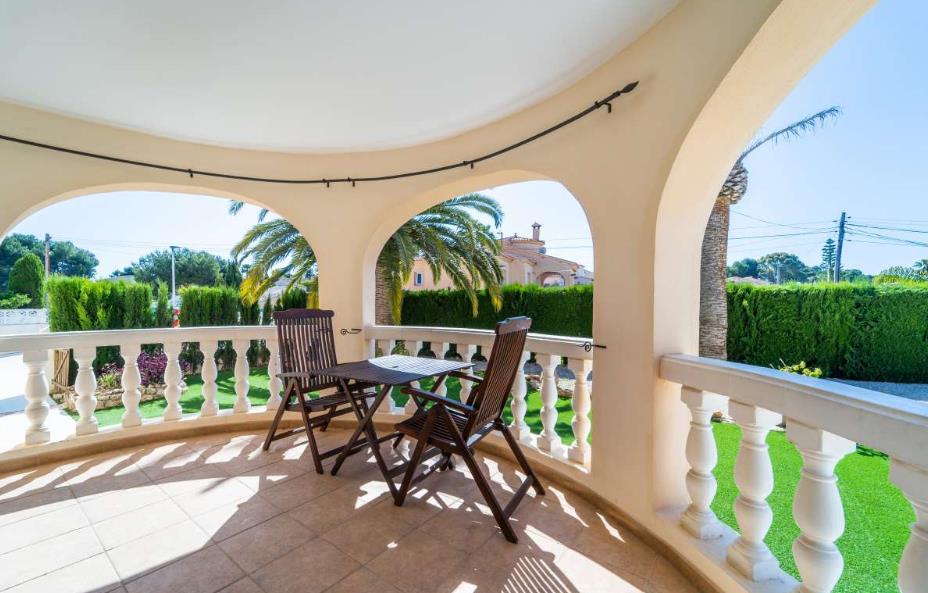 Belle villa de style méditerranéen à Calpe
