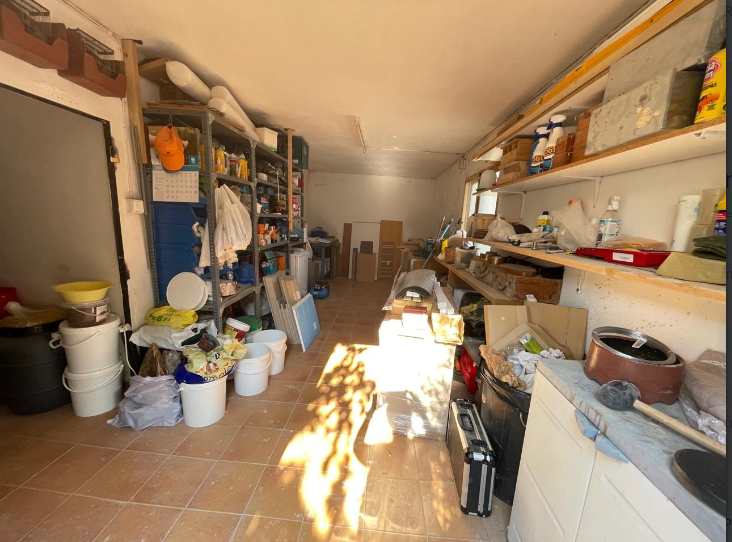 Casa en Relleu con una gran parcela