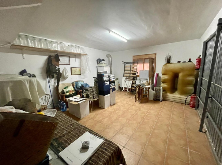 Casa en Relleu con una gran parcela
