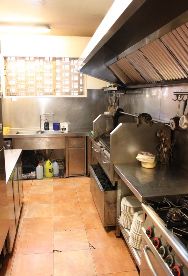 Local comercial en Benidorm 108 m2