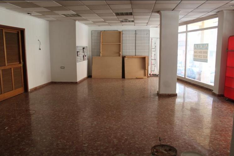 Local comercial en Benidorm 210 m2