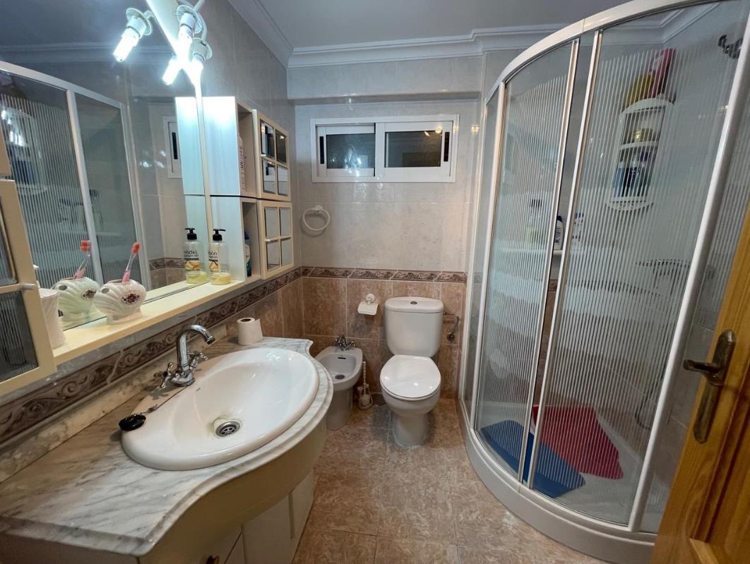 Duplex apartment on the first line of the Levante beach, Benidorm.
