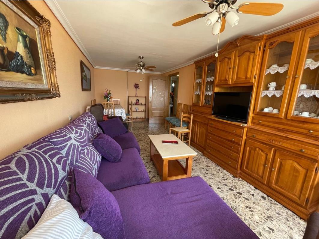 Duplex apartment on the first line of the Levante beach, Benidorm.