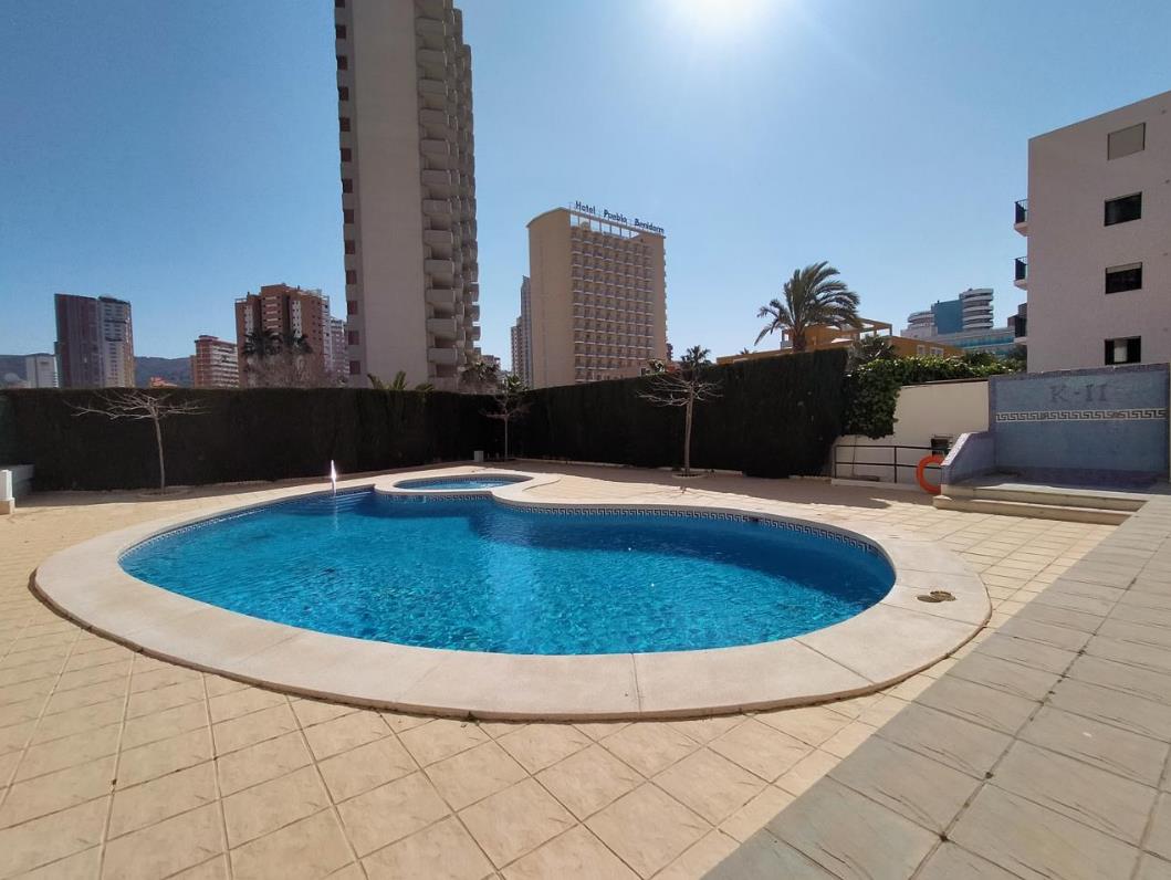 Apartment in Benidorm with terrace.
