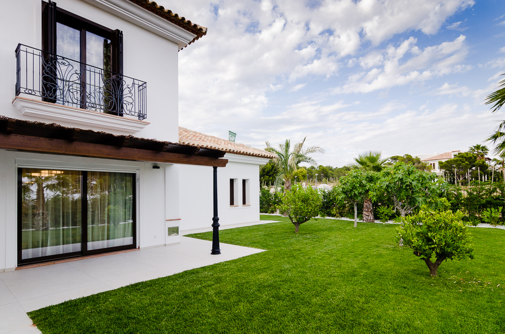 Een nieuwe luxe villa te koop in Finestrat