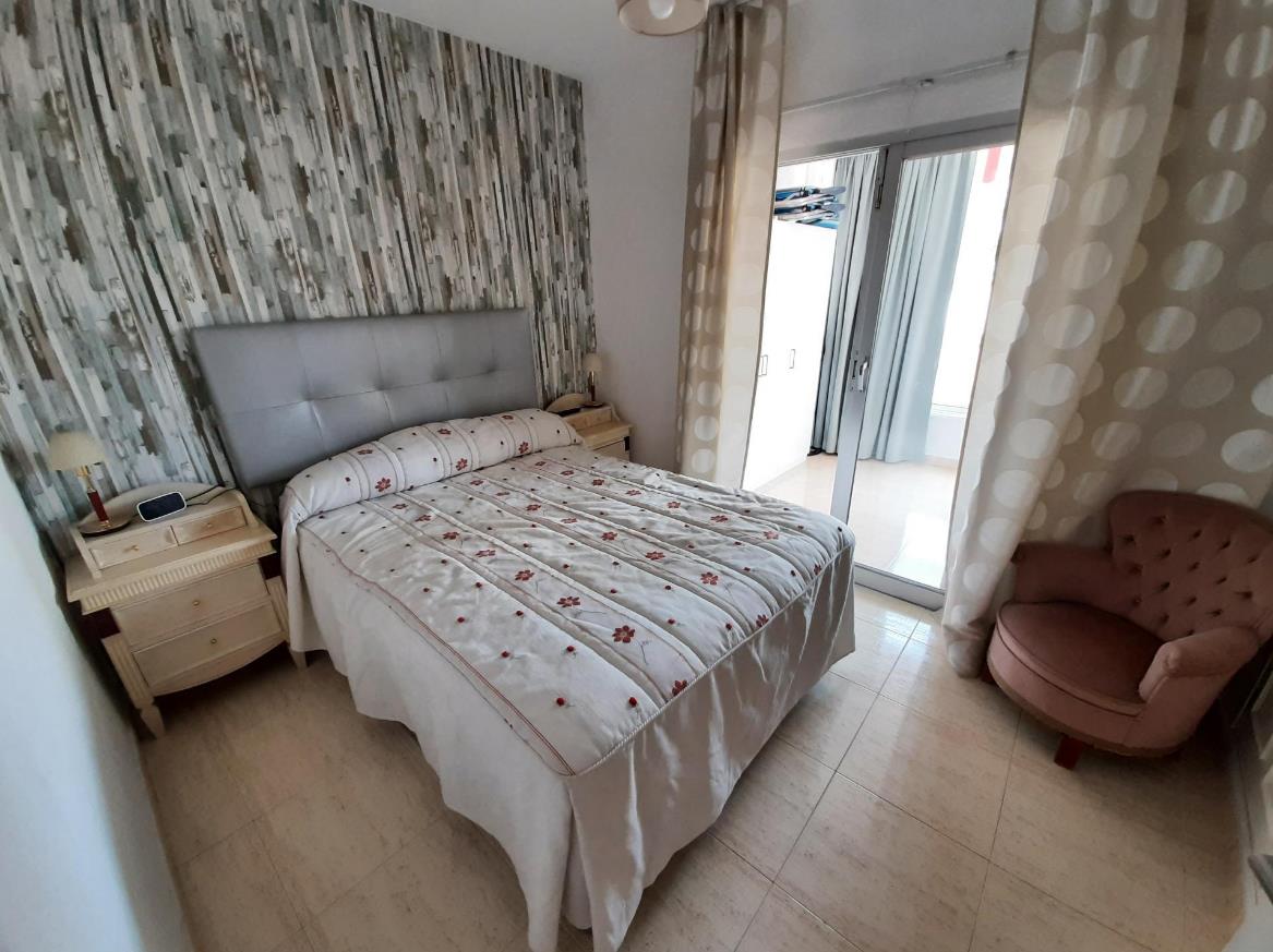 Apartment on the second line of the Levante beach