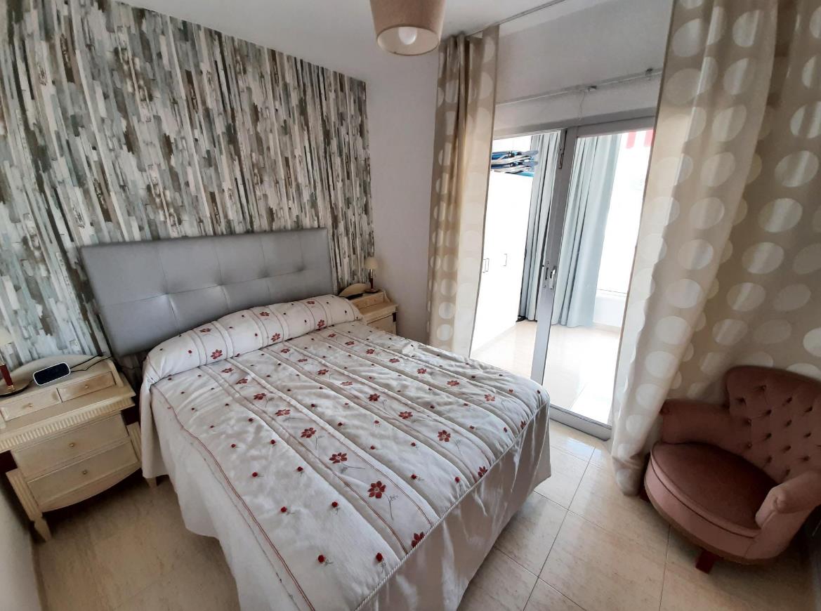 Apartment on the second line of the Levante beach