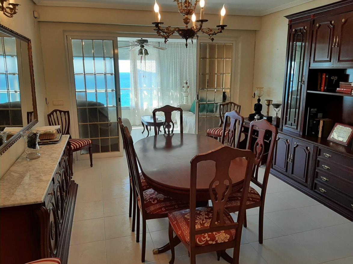 Appartement sur la première ligne de Levante (Benidorm)