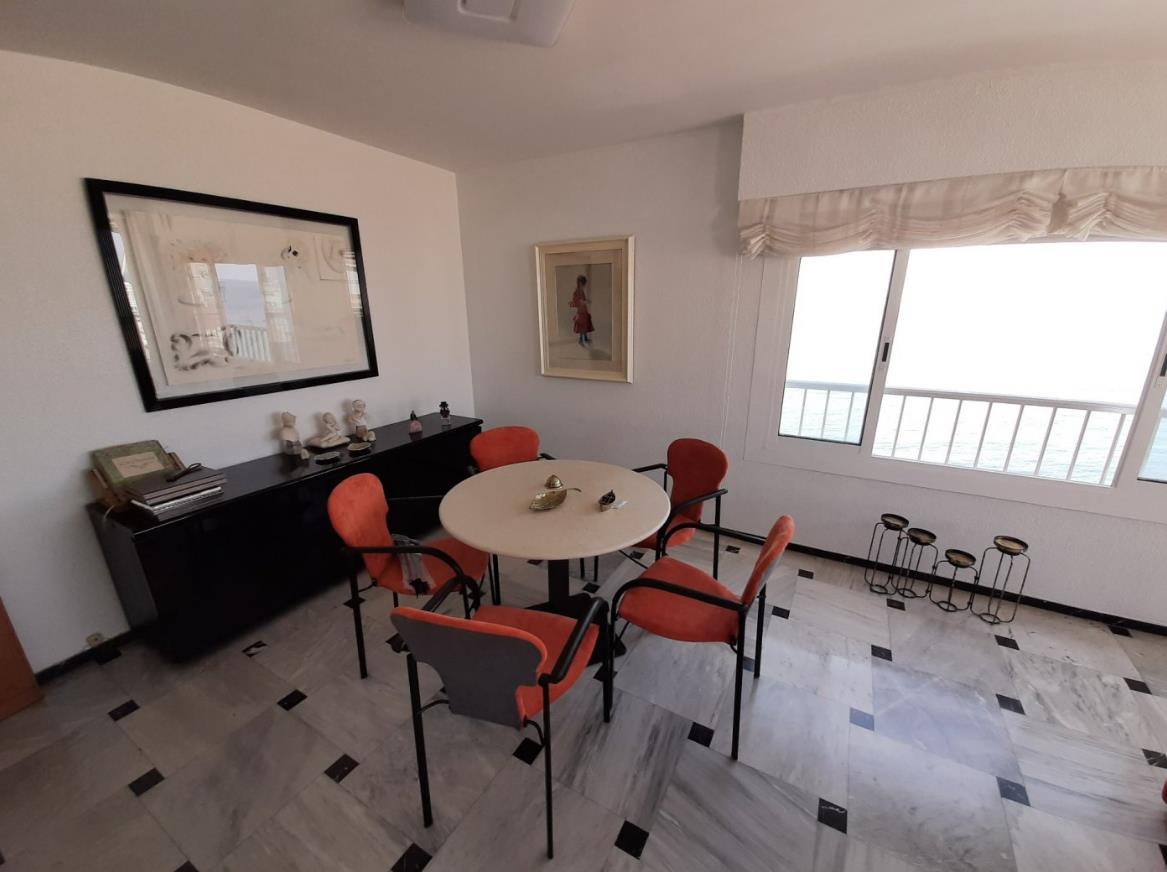 Apartment in Benidorm (first line of Levante)